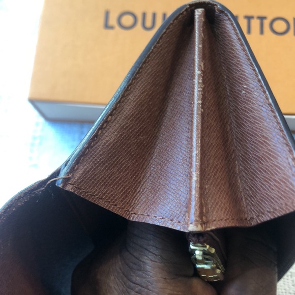 Authentic Louis Vuitton Monogram Sarah Long Wallet with Box - Picture 7 of 15